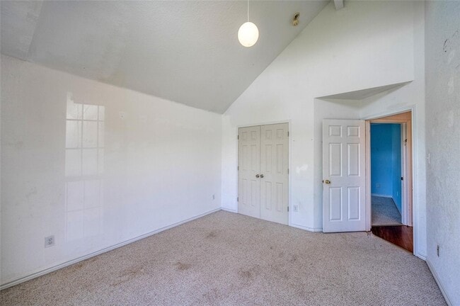 Building Photo - 4705 Farmington Rd