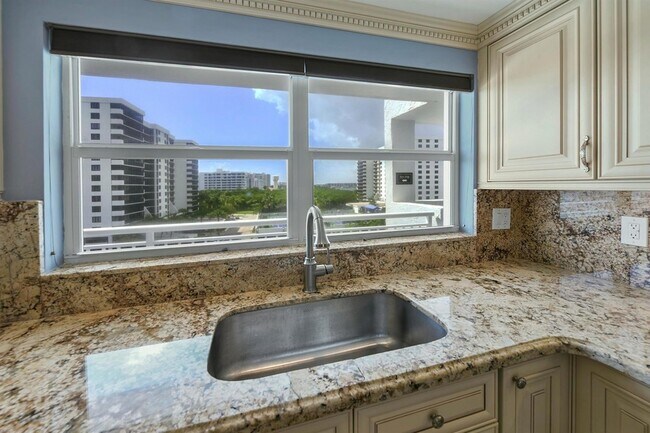 Building Photo - 3300 S Ocean Blvd