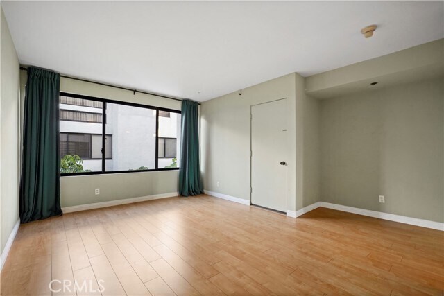 Building Photo - 500 E Del Mar Blvd