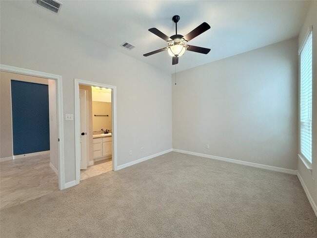 Building Photo - 27623 Dalton Bluff Ct