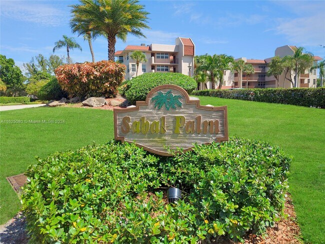 Building Photo - 1911 Sabal Palm Dr