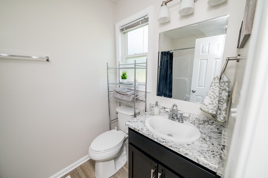 Crooked Run Bathroom - 598 Leesville Rd
