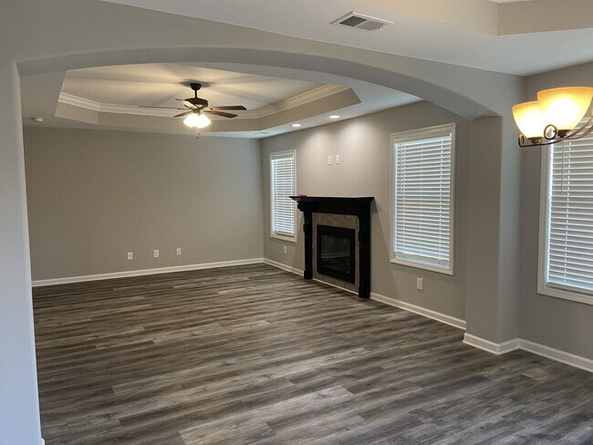 Building Photo - 1538 CITADEL COURT