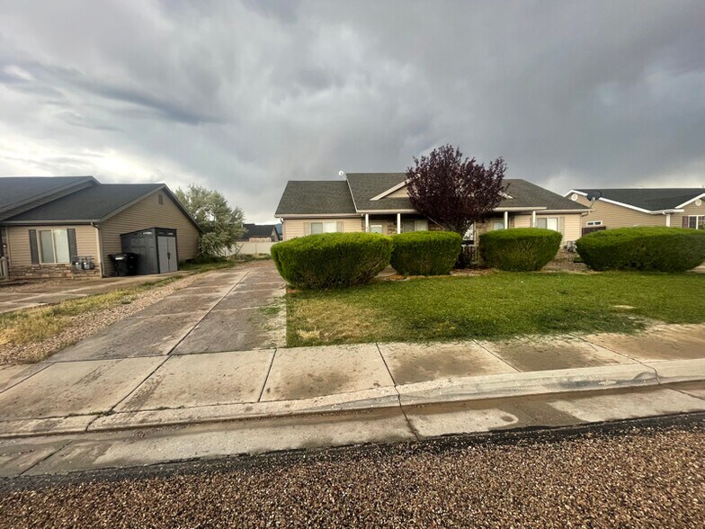 Building Photo - 4227 W 75 N