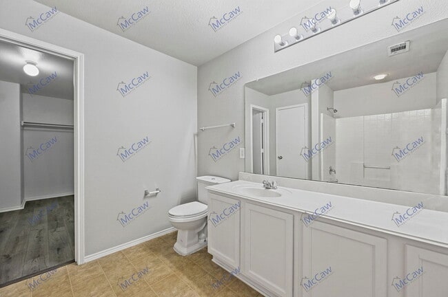 Building Photo - 7541 Lazy Spur Blvd