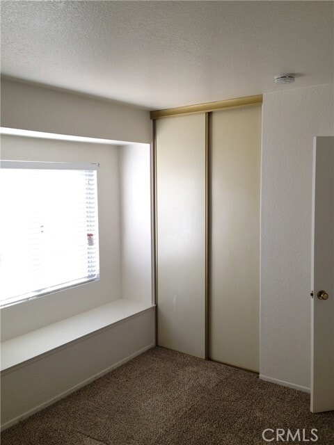 Building Photo - 10482 Sagecrest Dr