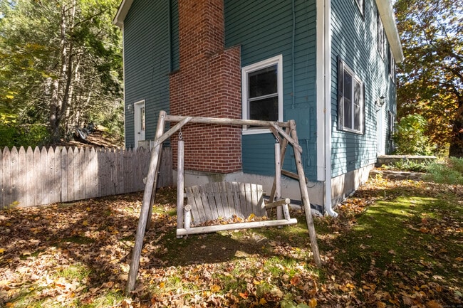 Building Photo - 26 Firetown Rd