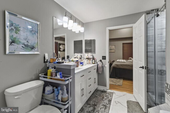 Building Photo - 144 Edgar Rd