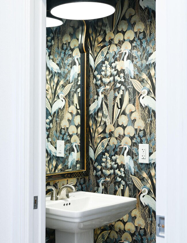 Building Photo - 90 Southaven Cir