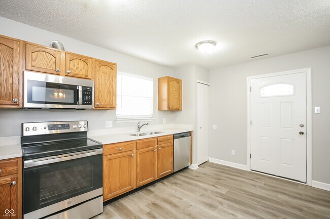 Building Photo - 2049 Orchid Bloom Ln