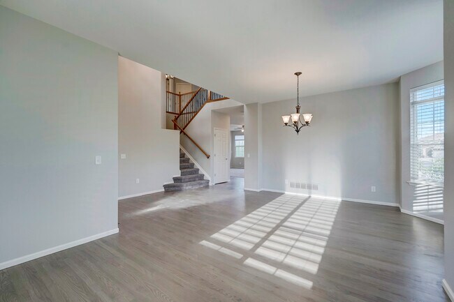 Building Photo - 6004 Nile Cir
