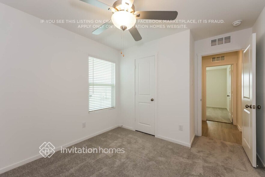 Building Photo - 2745 Bronte Blvd