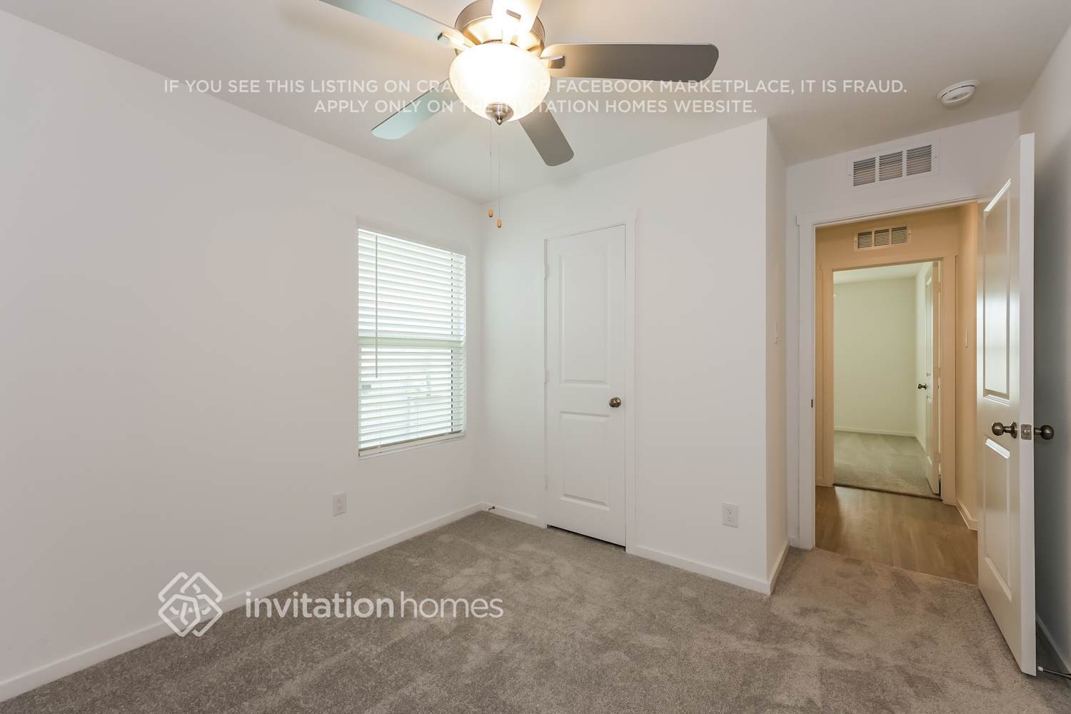 Building Photo - 2409 Fleming Dr