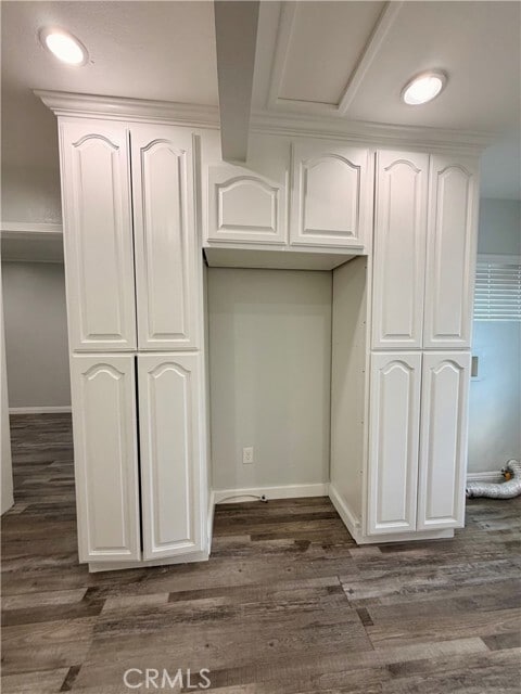 Building Photo - 10264 Foster Rd