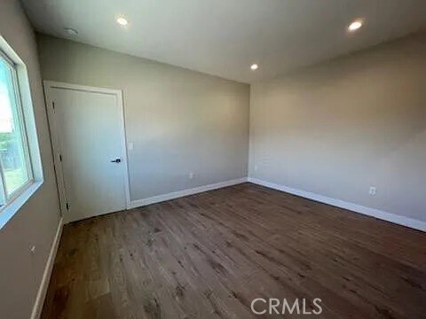 Building Photo - 9156 Morehart Ave