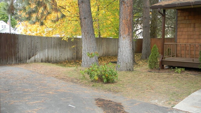 Building Photo - 2nd St Condo (RPM#250)