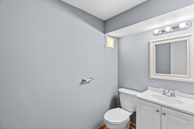 Building Photo - 312 Lemonwood Dr