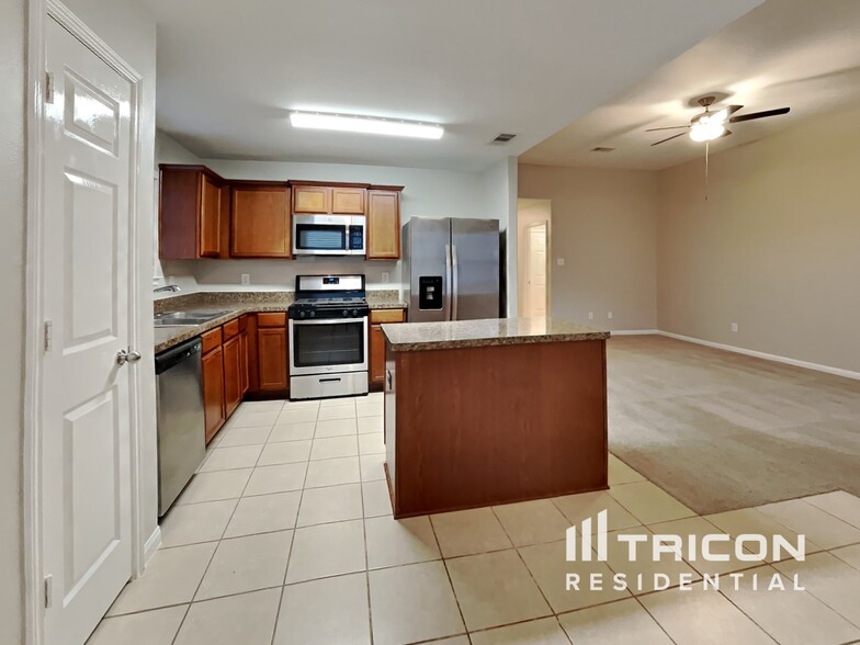 Building Photo - 26939 Wild Duck Ln