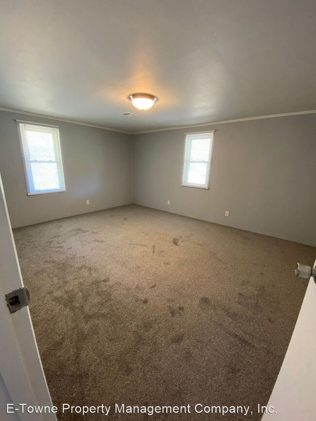 Building Photo - 3 br, 2 bath House - 118 Walnut Ave