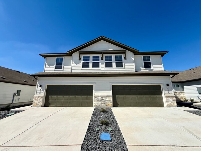 Building Photo - 210-210 Nespral Dr