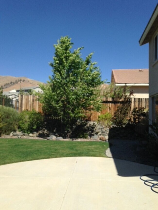 Building Photo - 2685 Glen Eagles Dr