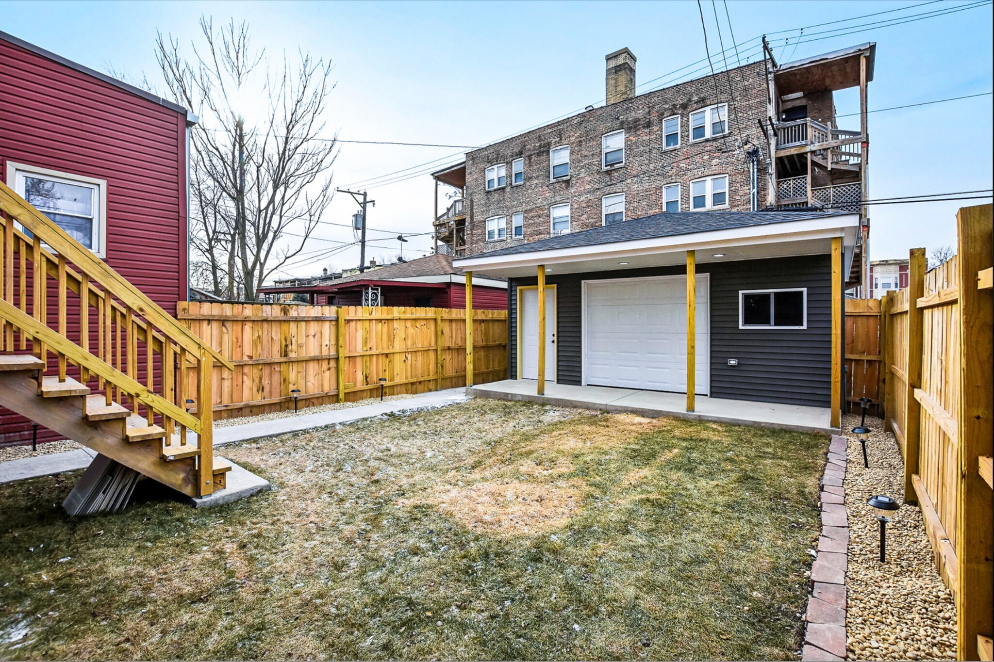 Building Photo - 1806 S Trumbull Ave