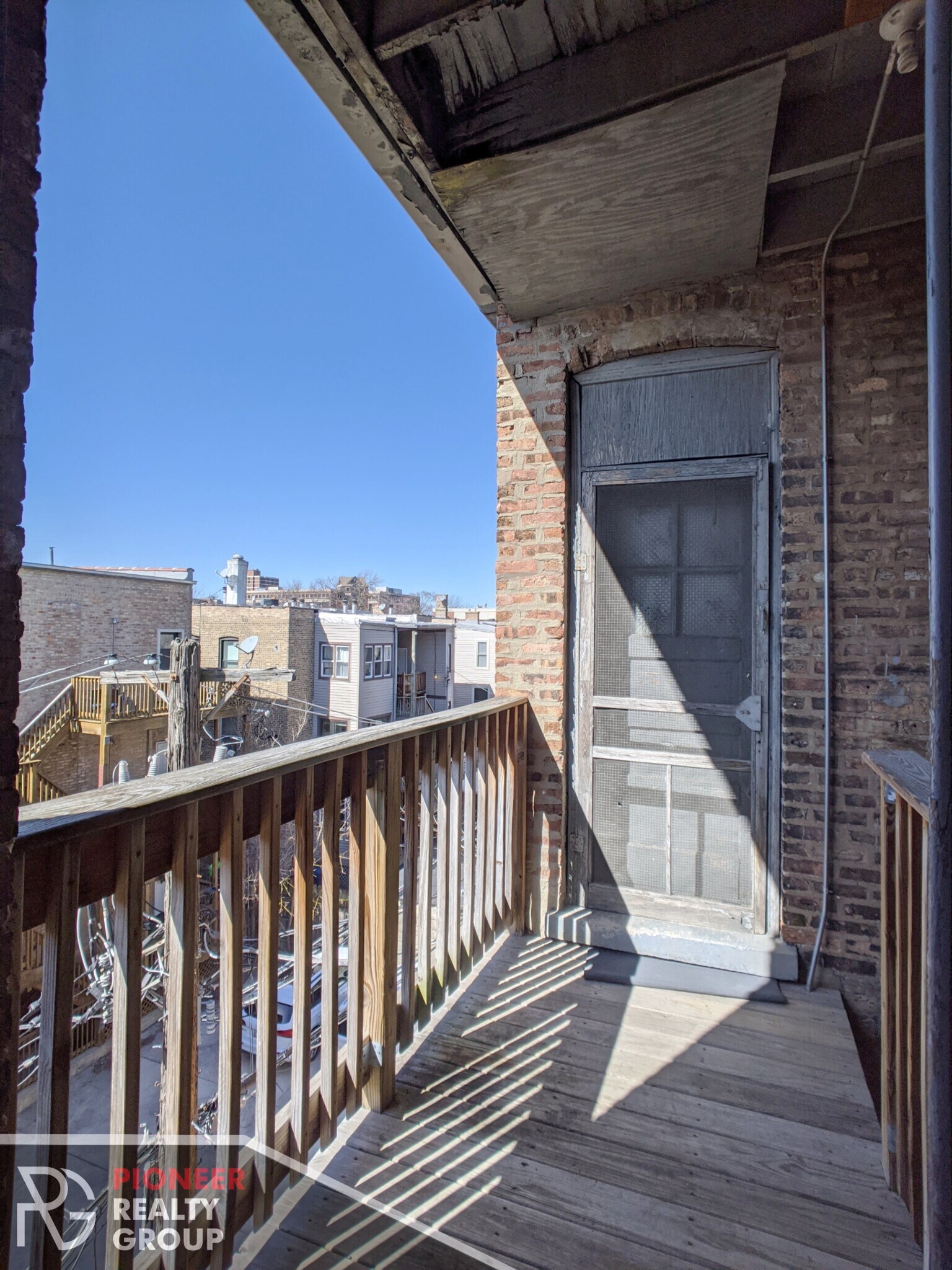 Building Photo - 2842 N Orchard St