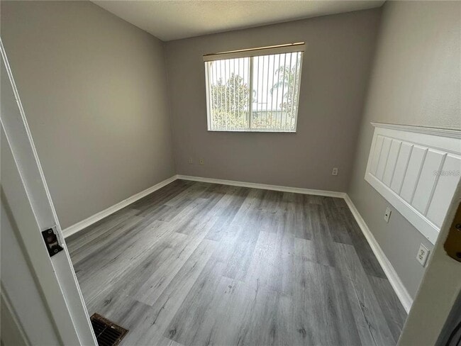 Building Photo - 814 Washington Palm Loop