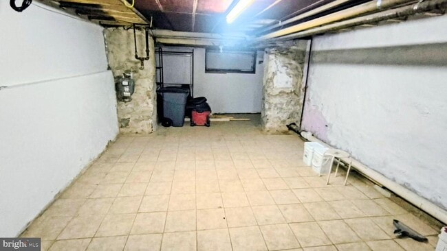 Building Photo - 2702 S 18th St