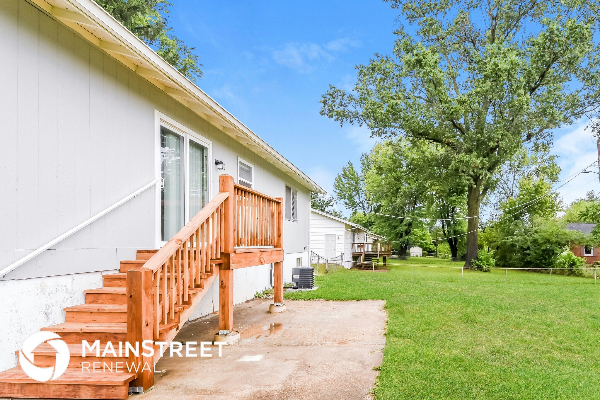 Building Photo - 1126 Airglades Dr