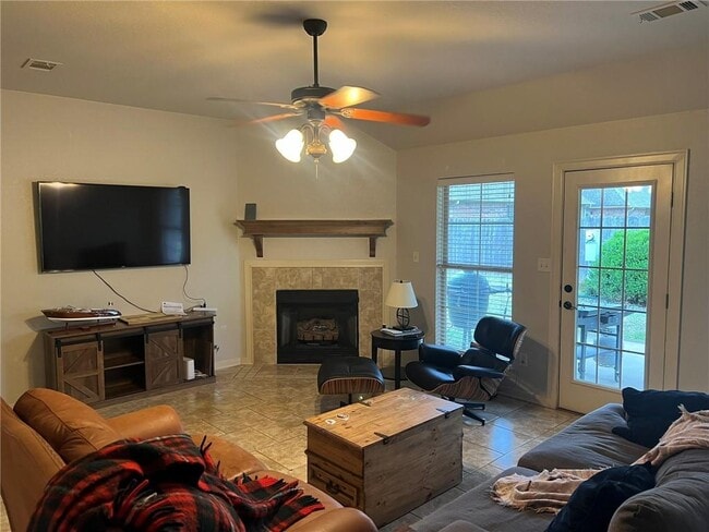 Building Photo - 2492 N Surtees Pl