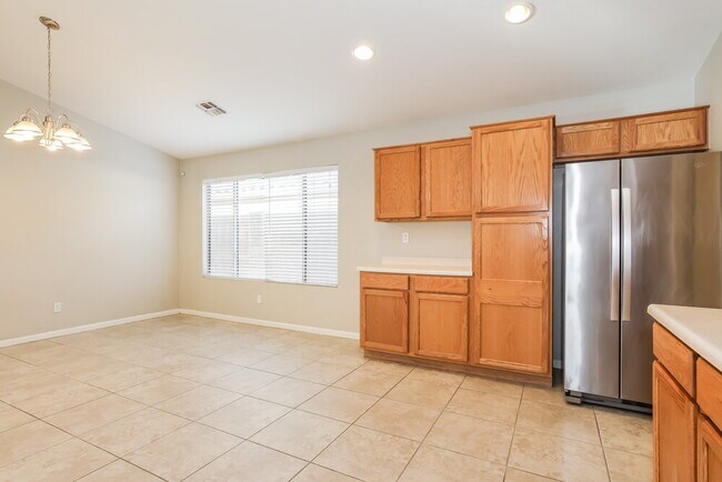 Building Photo - 10919 E Catalina Ave