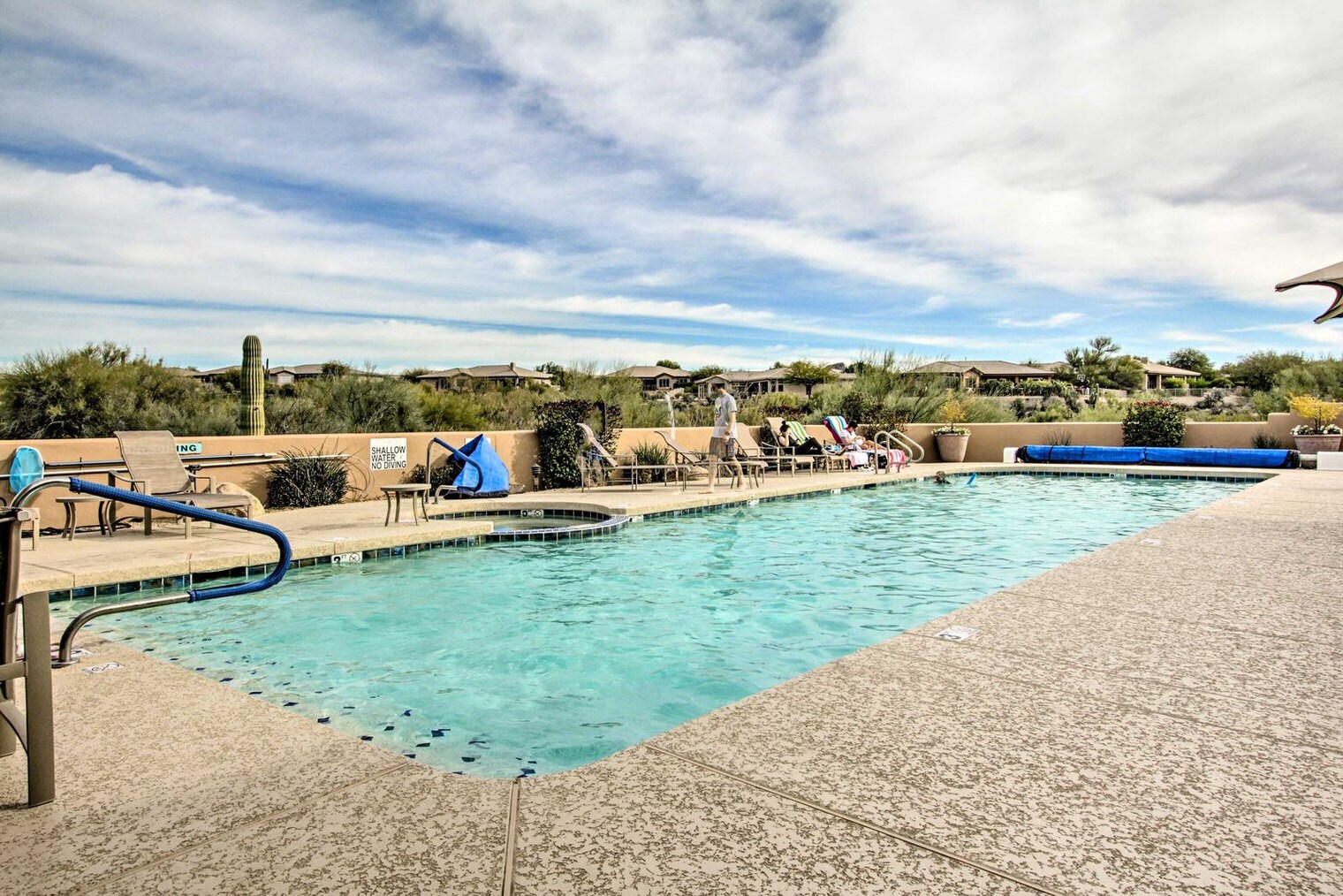 Building Photo - 9443 E Whitewing Dr