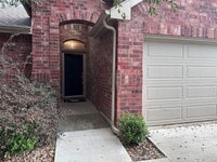 Building Photo - 3321 Truman St