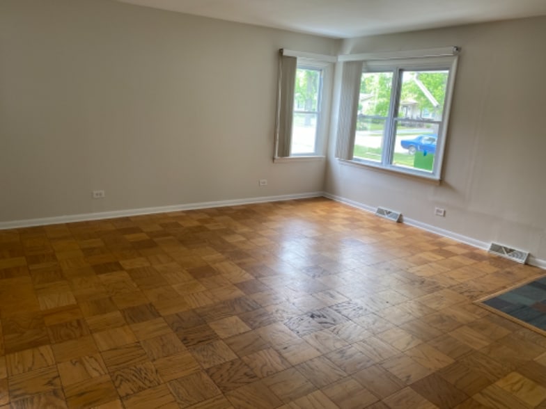 Building Photo - 3802 Eagle Ln