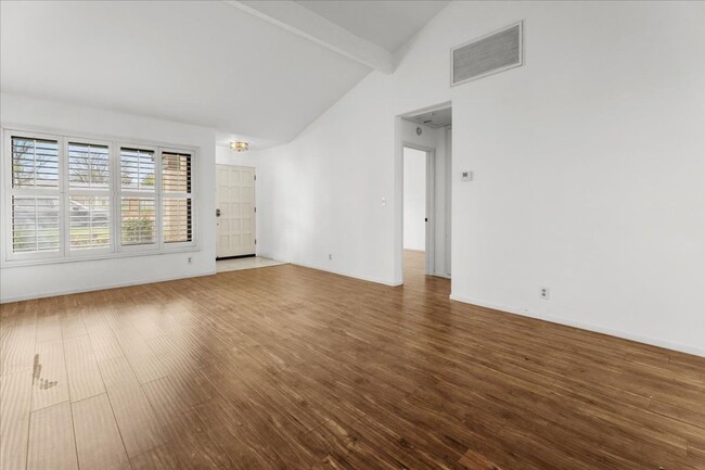 Building Photo - Private Street-Access Condo with Garage, Courtyard, Pool and Tennis