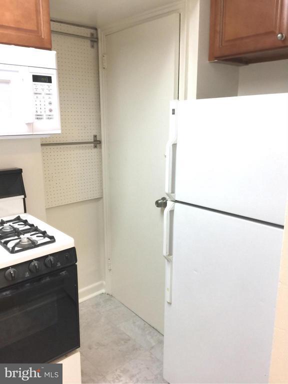 Building Photo - 531 E Bellefonte Ave