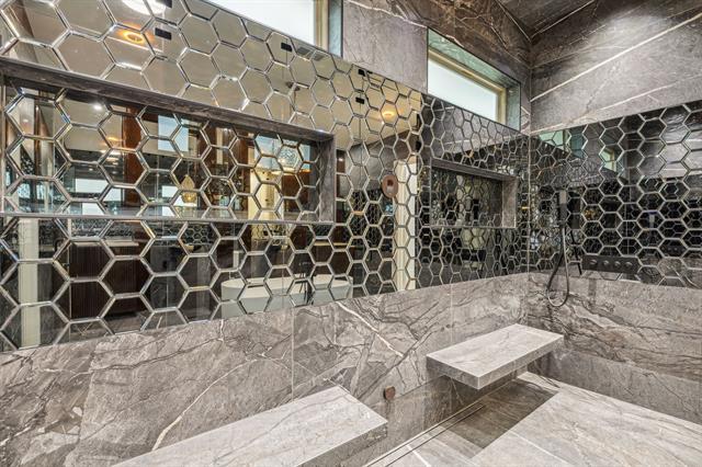 Building Photo - 1229 Strathmore Dr