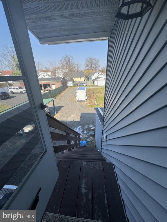 Building Photo - 332 E Broadway