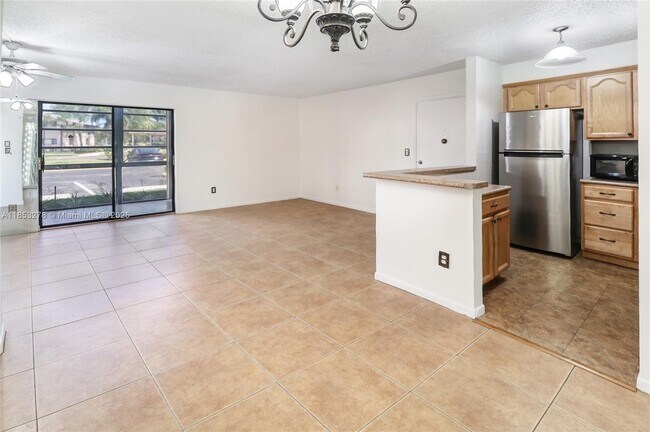 Building Photo - 9887 N Belfort Cir