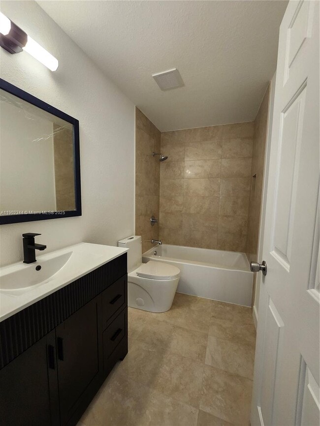 Building Photo - 2466 SE 15th Pl