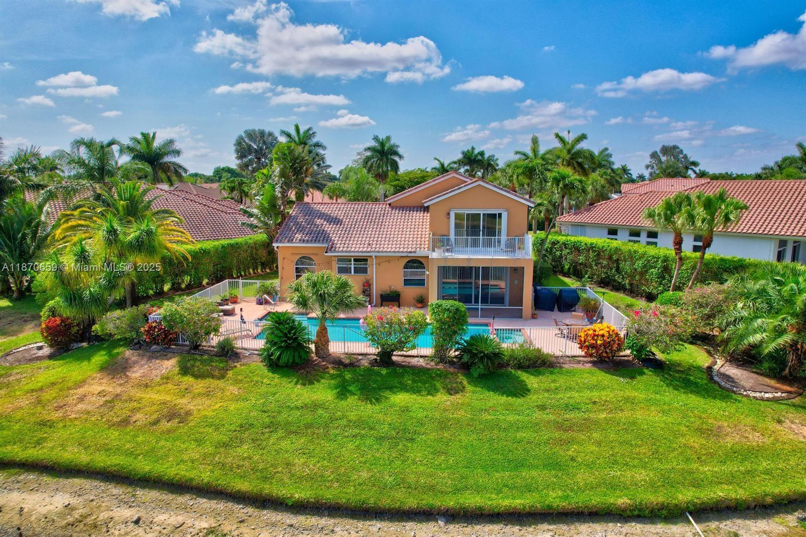 Building Photo - 19314 King Palm Ct