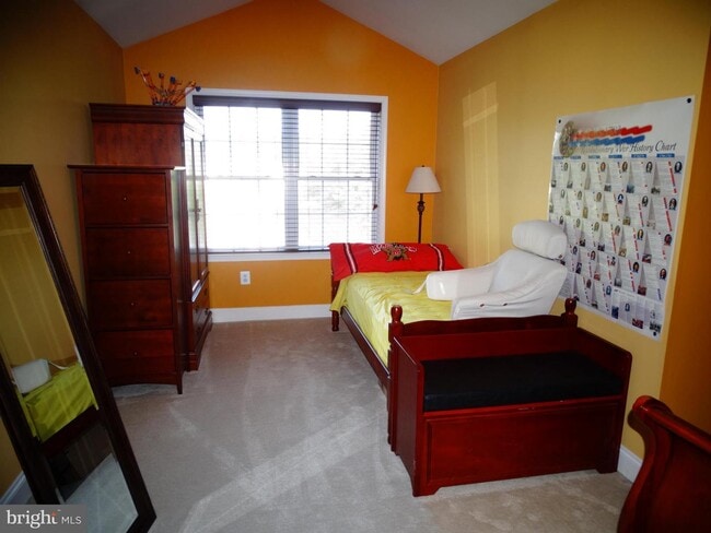 Building Photo - 6453 Swimmer Row Way