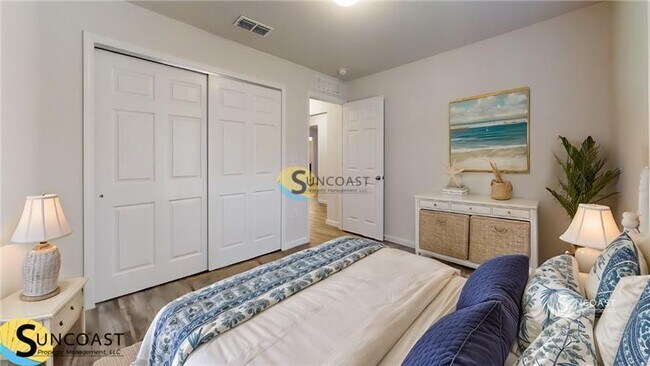 Building Photo - Cozy Paradise at the Heart of Palm Coast!