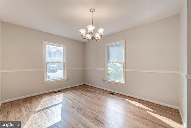 Building Photo - 7208 Burton Hill Ct