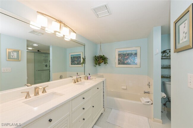 Building Photo - 4251 Lake Forest Dr