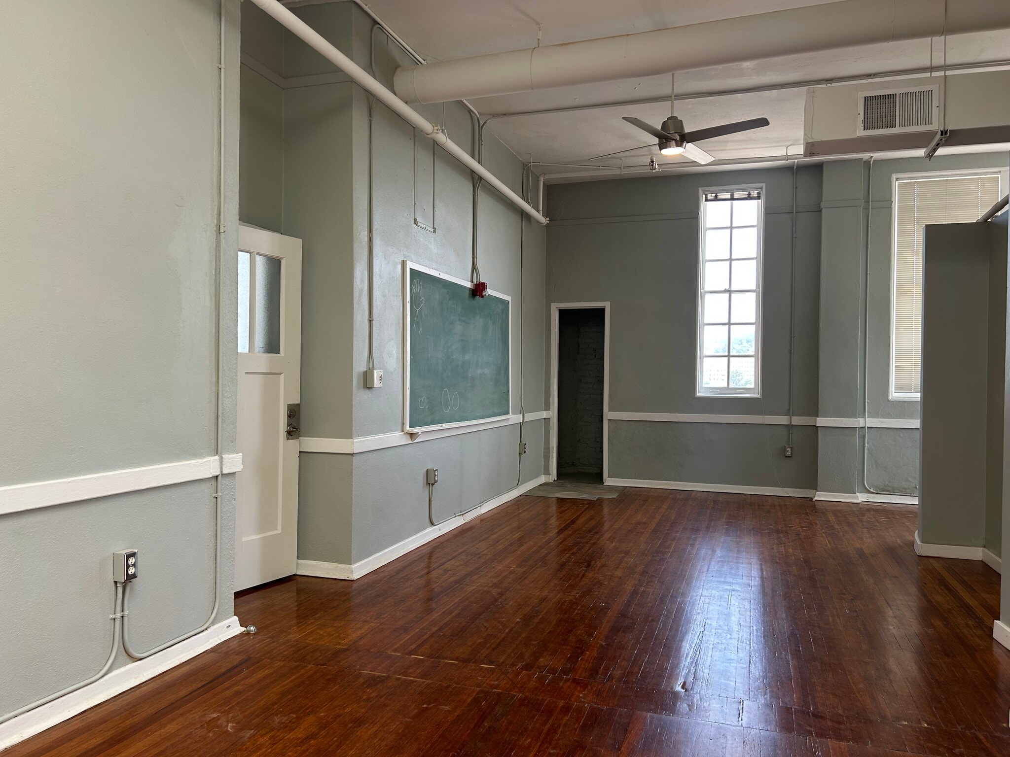 Building Photo - 125 Oak Street apartments