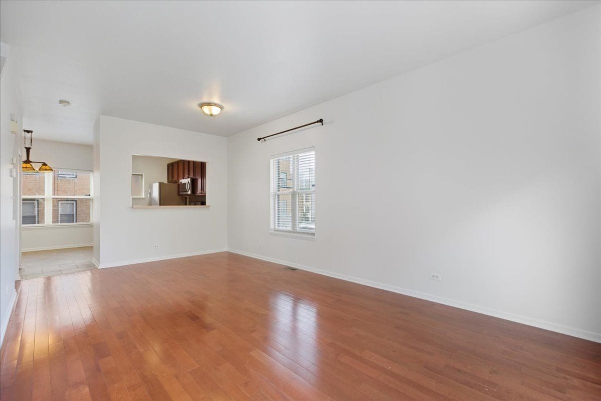 Building Photo - 4530 S Woodlawn Ave