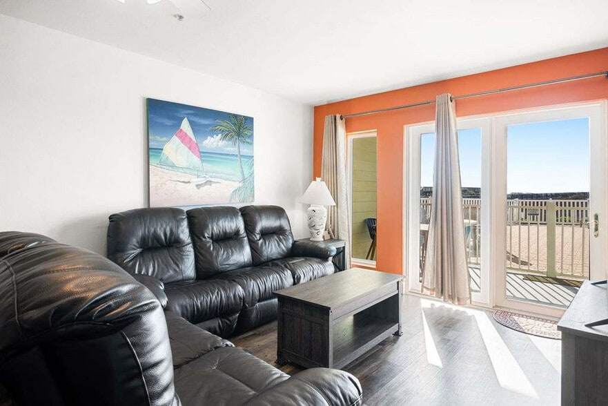 Building Photo - 5495 TX-361