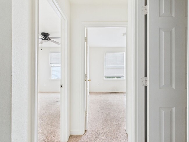 Building Photo - 3516 E Richmond Rd